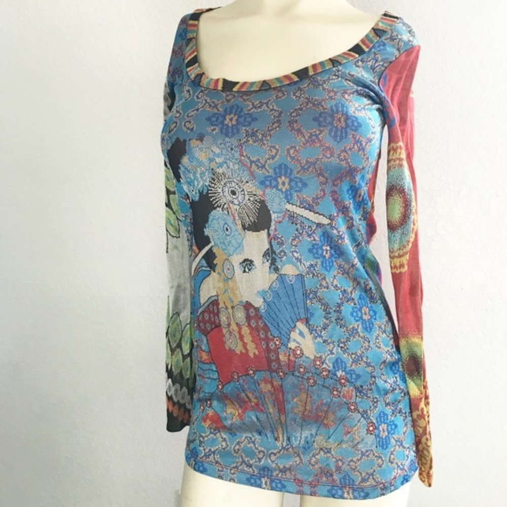 Desigual 'metallic' top, Asian inspired look
